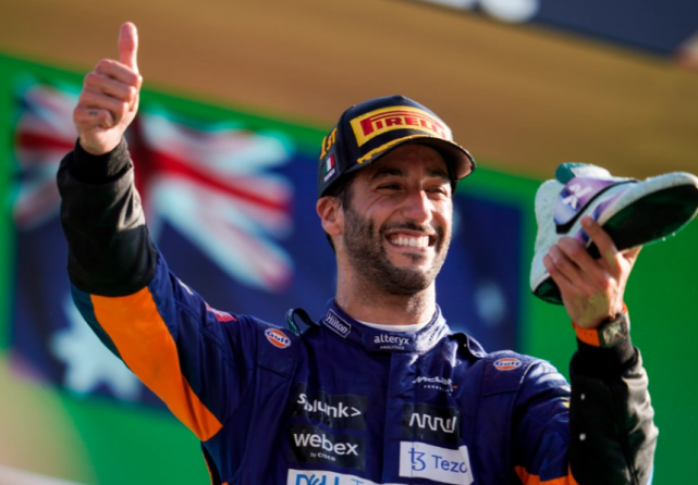 ayx-包含冲刺阶段突围战来临，尼斯围绕西甲完成体检，压力陡增，训练强度明显提升的词条