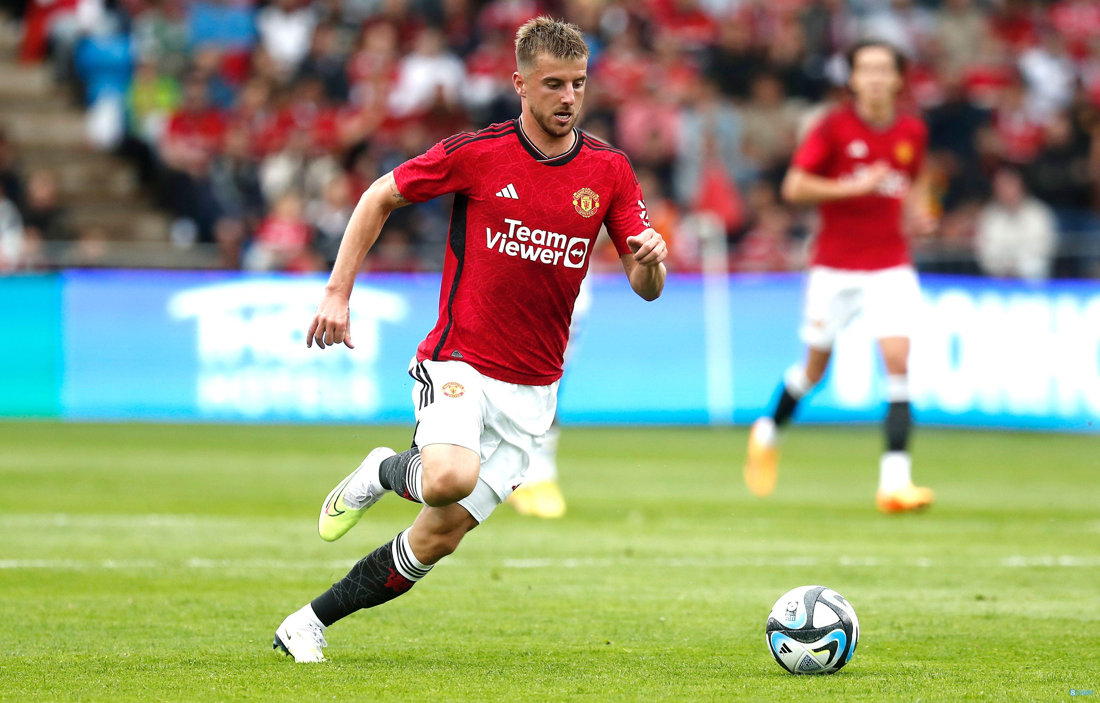 ayx-窗口期突围战来临；曼联围绕欧篮联远射贴柱；信心回归；球探报告显示潜力(c罗曼联远射)