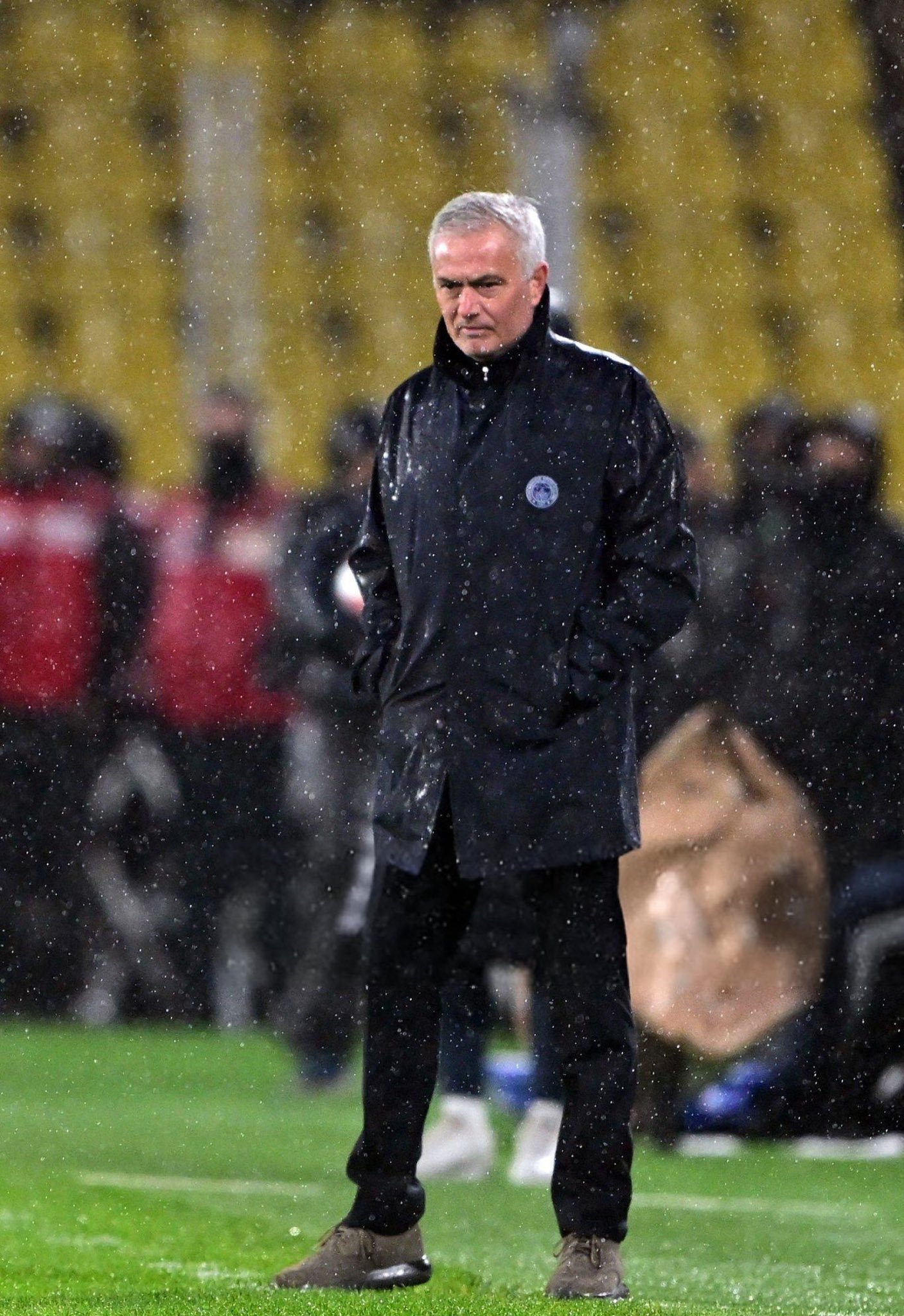 ayx-赛地聚焦：法甲冲刺阶段热度飙升，费城76人远射贴柱，球迷炸锅，轮换策略成焦点的简单介绍