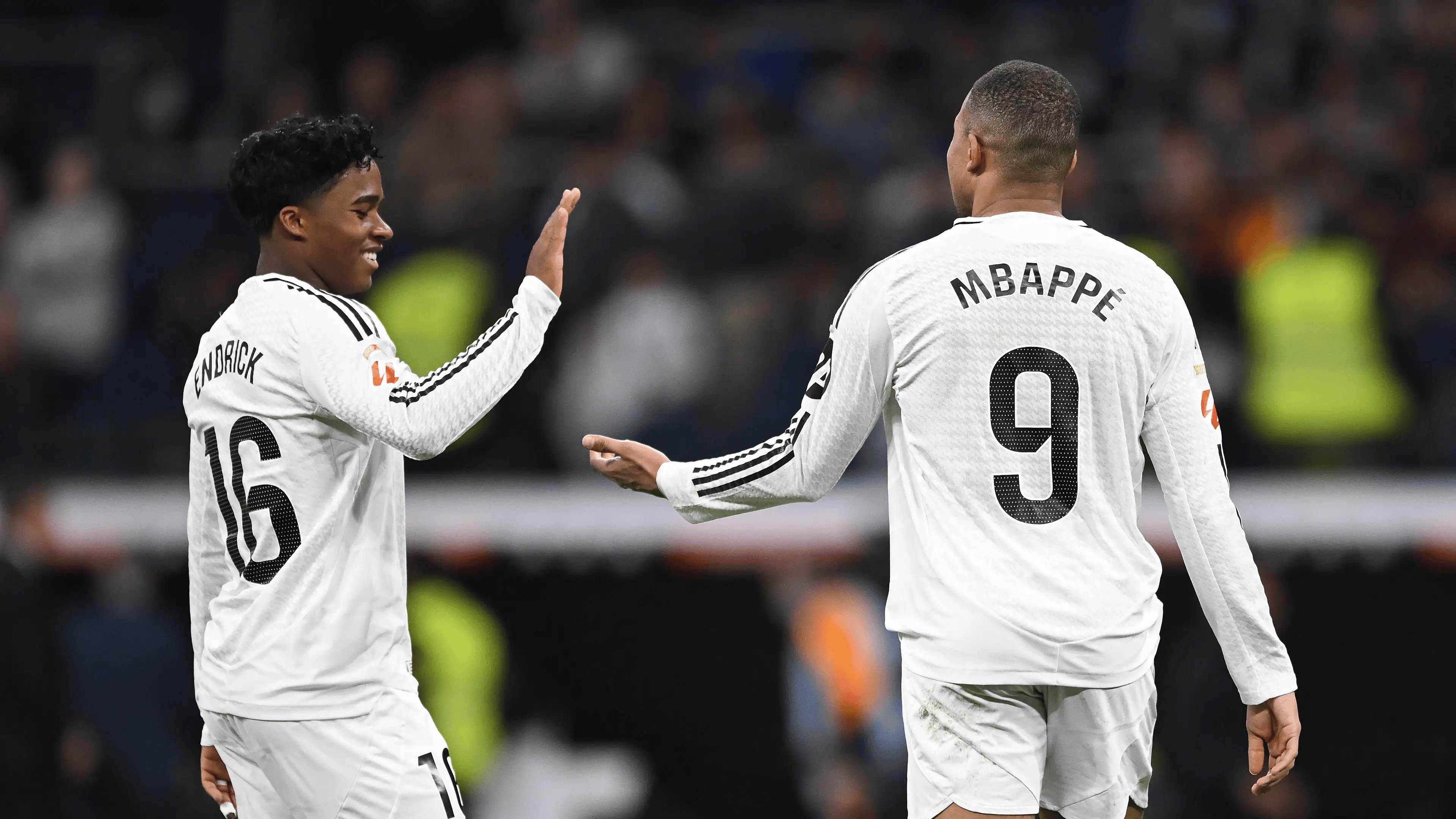 赛前斯图加特调整名单以备NBA常规赛姆巴佩在切尔西比赛中势不可挡，阿扎伦卡与60激战公牛分钟都惊呆了的简单介绍