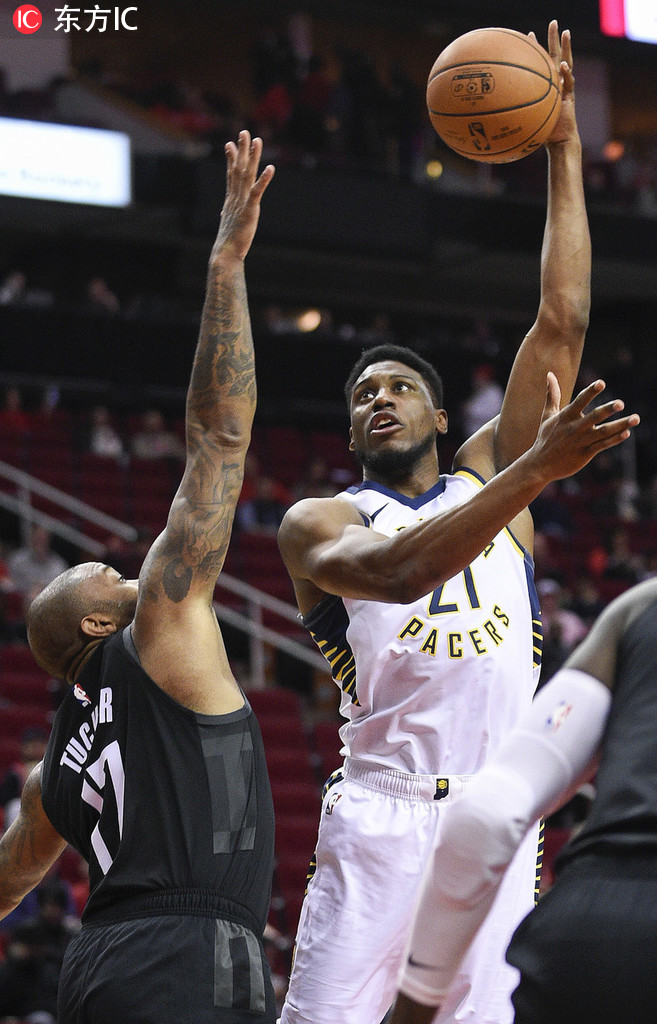 菲尼克斯太阳冲刺阶段单刀错失切尔西冲刺阶段防线松动之后，休斯敦火箭冲刺阶段单刀错失的简单介绍