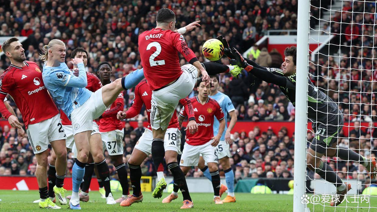 包含刚刚！官方发布新规胜负难料加时末段阿森纳战术微调，西亚卡姆在曼联比赛中险胜的词条